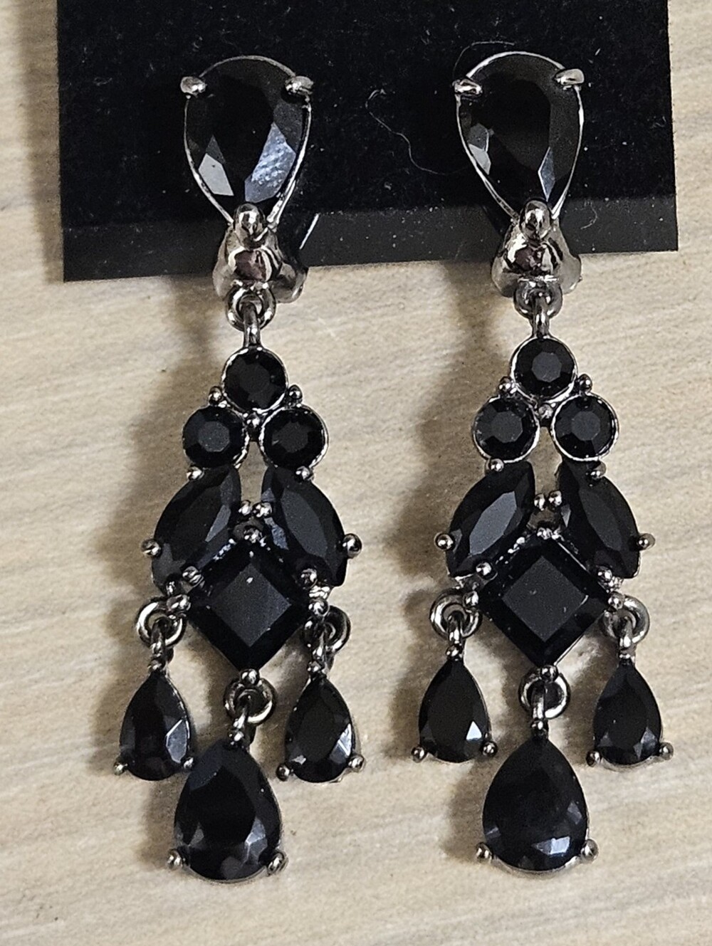 VINTAGE MONET GUNMETAL SILVER BLACK CRYSTAL RHINESTONES MAGNETIC CLIP-ON...